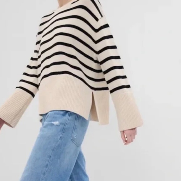 GAP 100% Cotton Chunky Knit Boxy Oversize Pullover Sweater Split Hem Sz L - Picture 1 of 11